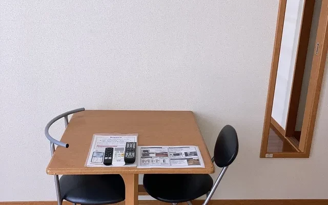 レオパレスラ　テラ - Shimizu Town Sunto District student accommodation - 201号房间(带独立厨房)
