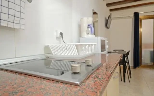 studio in El Raval 3
