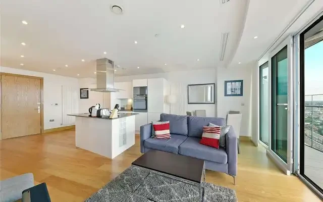 Arena Tower 4