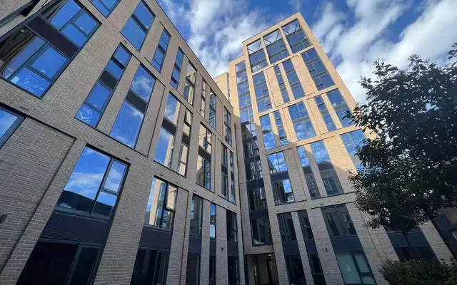 33 Parkside 1