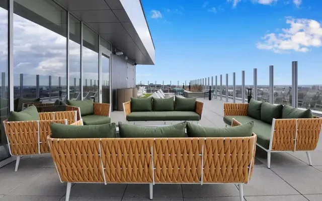 The Abbot - East Lansing student accommodation - Outdoor Lounge