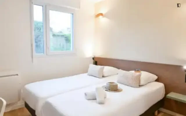 Very appealing studio in Saint-Cyr-l'École - Yvelines student accommodation - Studio