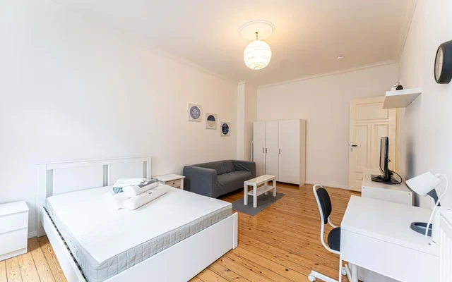 Studio Apartment 1
