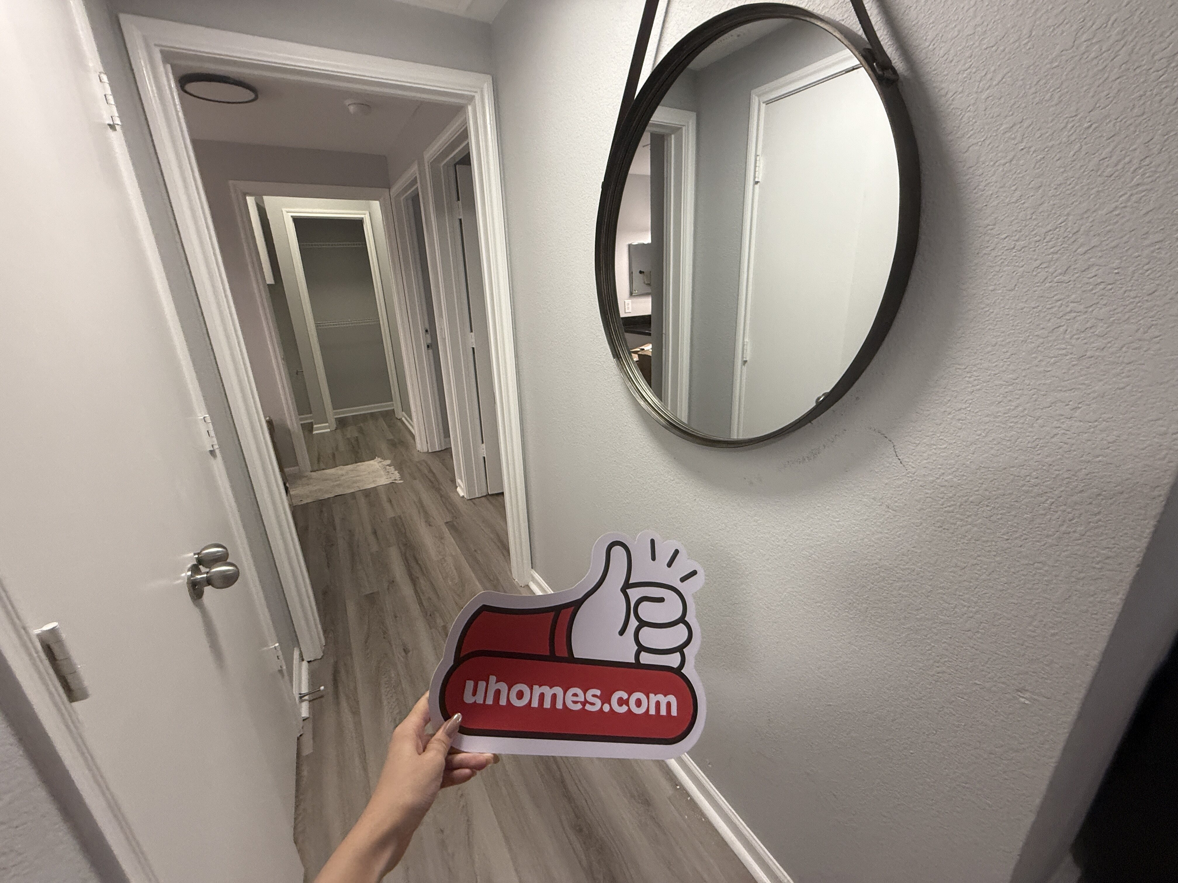 Thumb 24