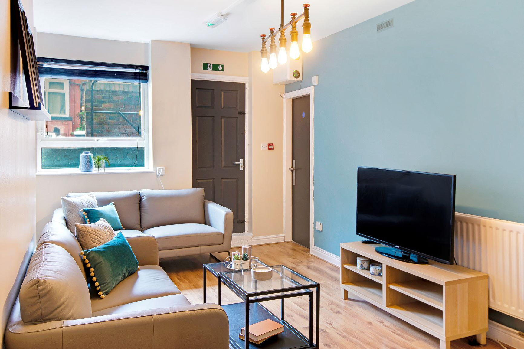 Flat 1, 205 HYDE PARK ROAD