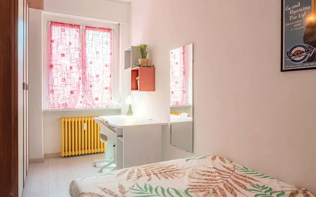 VIA CONCILIO VATICANO II 1 <br> PRIVATE ROOM S1 1