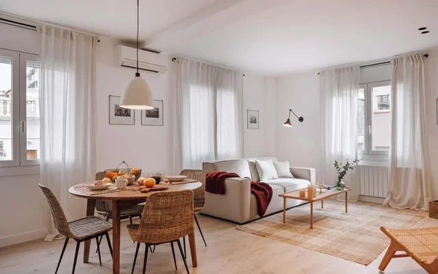 Casares - 1 bedroom in Gracia 1