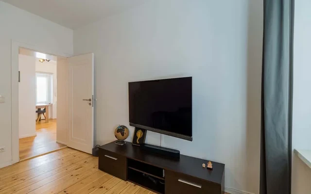 Apartment in Neckarstrasse, Berlin for 60 m² with 2 bedrooms 4