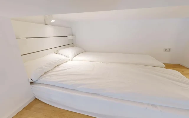 Apartment in Charlottenburg, Berlin 3