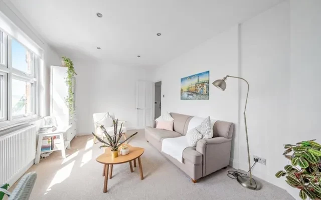 LH-Blackheath Road 1