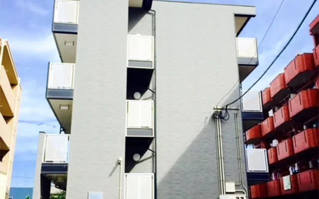 レオパレスサザンカ 0