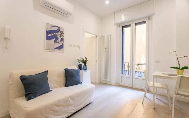 Gorizia Modern One Bedroom 0