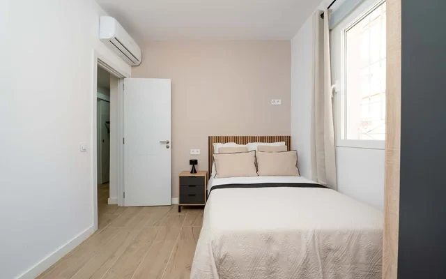 Maria Zayas 29 Bajo 1