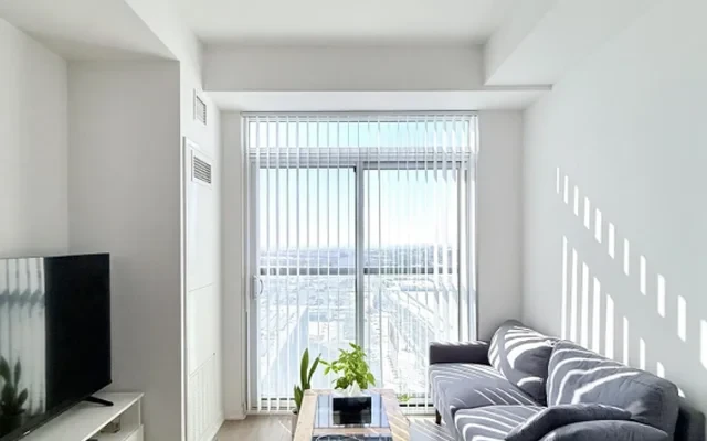 10 Honeycrisp Crescent 4