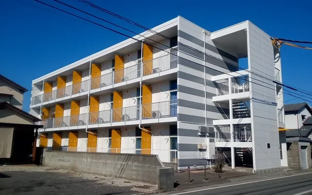 レオパレスドムス筑紫野 3