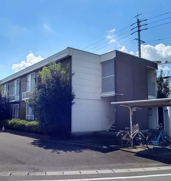 レオパレスフルーブ