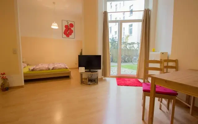 studio in Friedrichshain 4