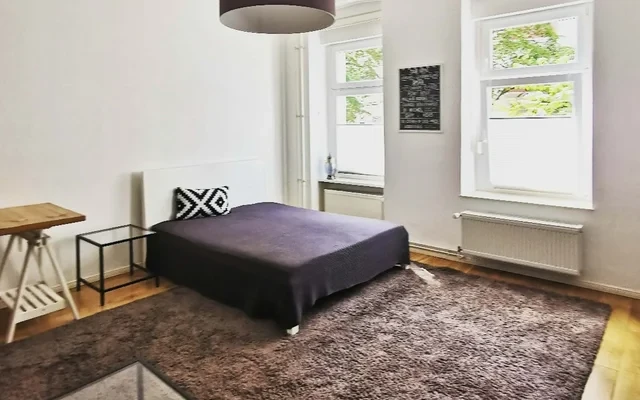 Pucklerstrasse 1
