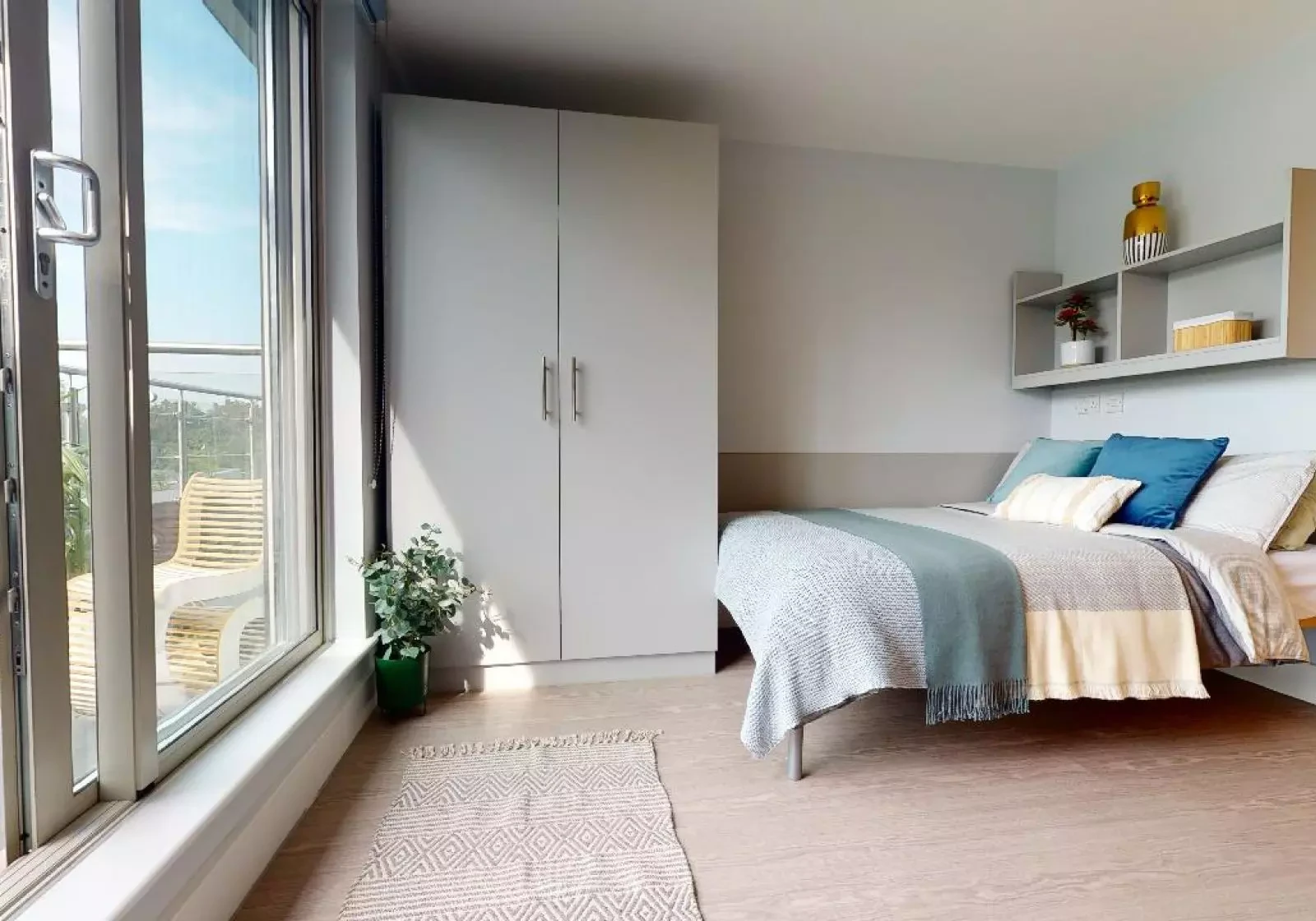 Platinum En Suite Plus