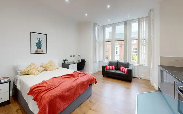 1 Salisbury Road - Leicester student accommodation - Studio-1