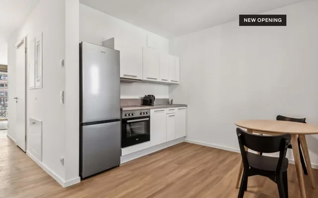 Apartment in Lisa-Fittko-Strasse, Berlin 3
