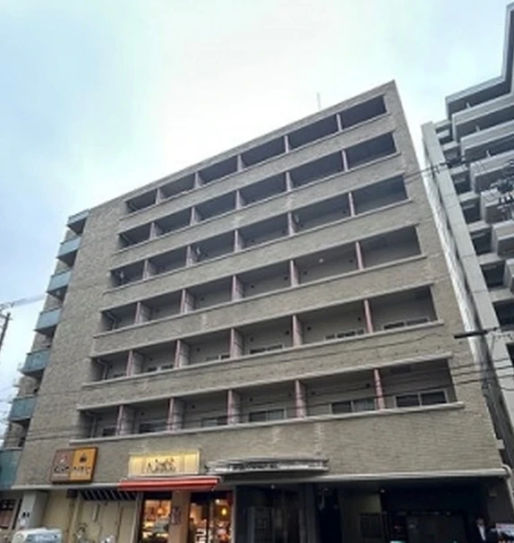LT-Tomei Apartments Esaka