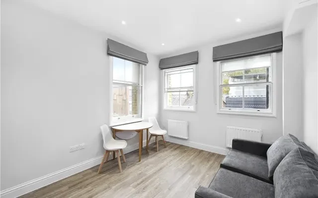 Egerton Gardens Mews Knightsbridge London SW3 1