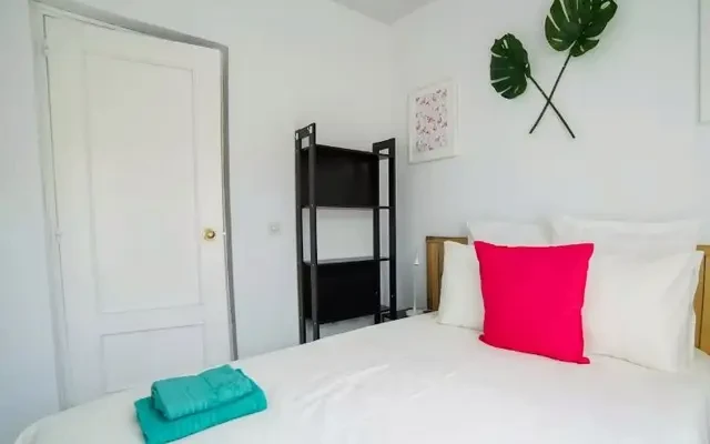 C/Gabriel Lobo, 20 4ºC 3