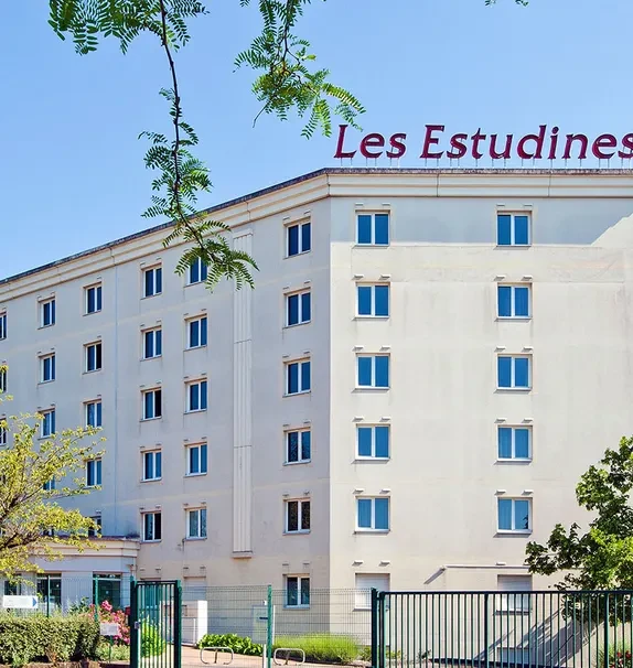 Les Estudines Champollion