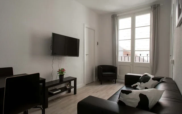 Apartment in Carrer d'En Roig, Barcelona for 72 m² with 3 bedrooms 0