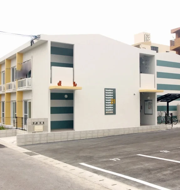 レオパレス豊見城