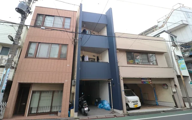 Co-living house R In front of Banqiao District Office 0