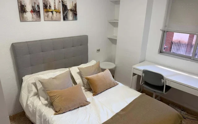 Calle Segismundo Moret Malaga 29011 Spain 0