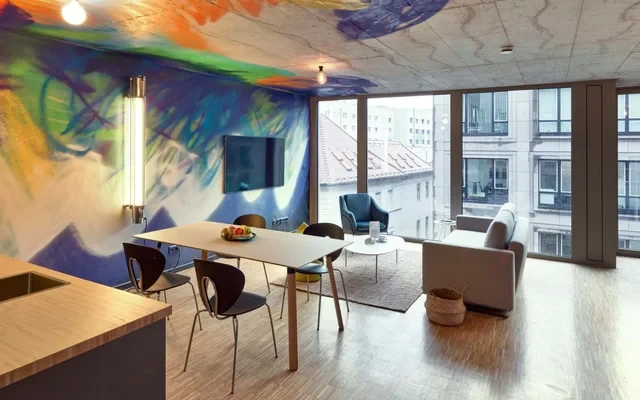 Loft 4 3