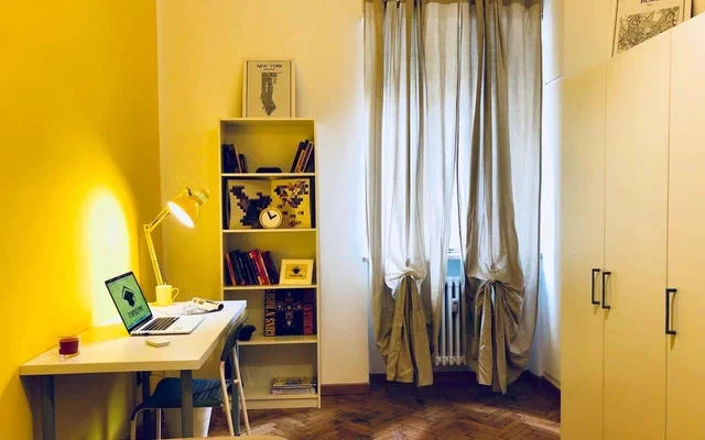 Stanza SINGOLA in C.so Peschiera 142, quartiere Cenisia 2