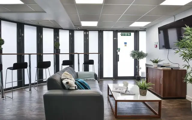 iQ Fiveways House 2