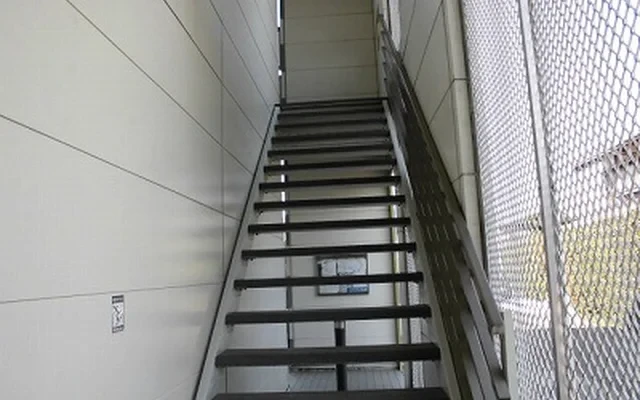 レオパレスメイプル - ที่พักนักศึกษาในเมืองทสึรุง - 101号房间(带独立厨房)
