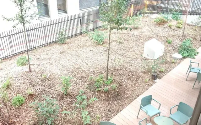 M 76 Rue Louis Vicat 0