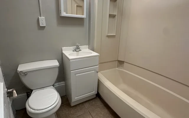 UCA - 3921 Pine Street 0