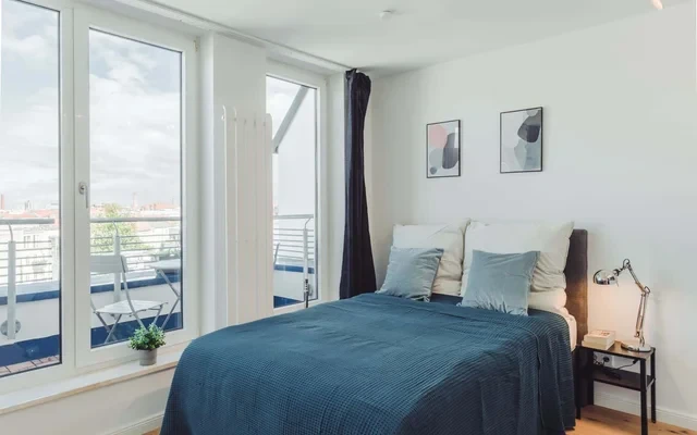 Modern one-bedroom-apartment with a uniqe view over Berlin 3