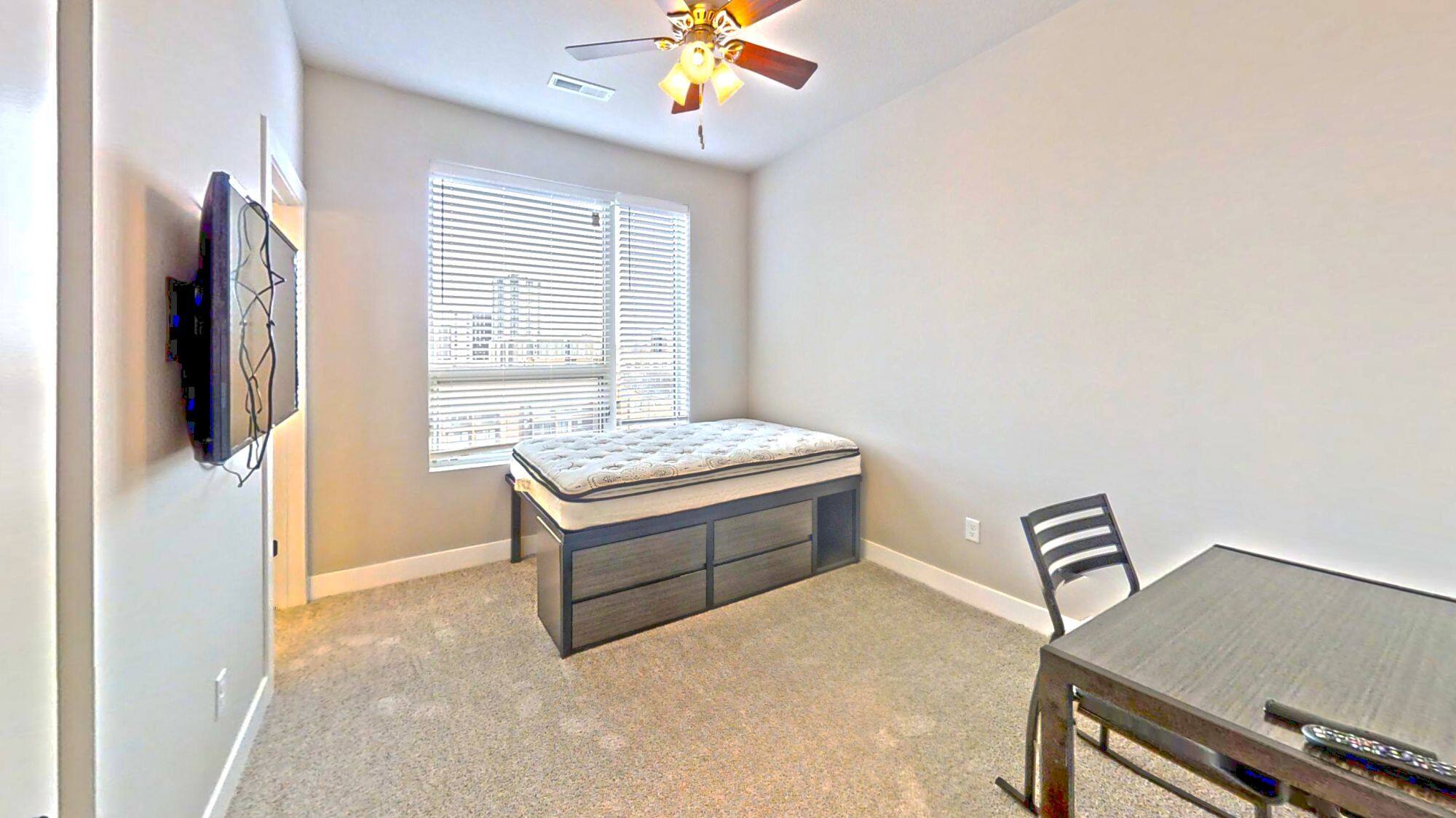 3 Bed 3 Bath