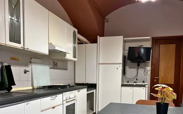 apartment near Via Carlo Noè 1
