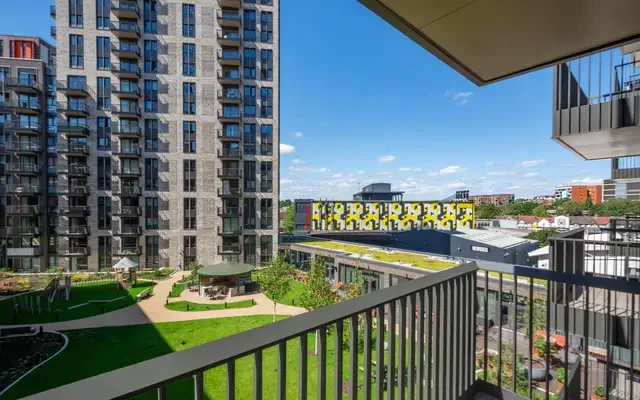 apartment in Wembley 0