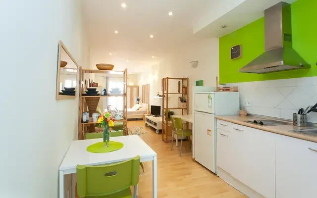 studio in El Raval 3