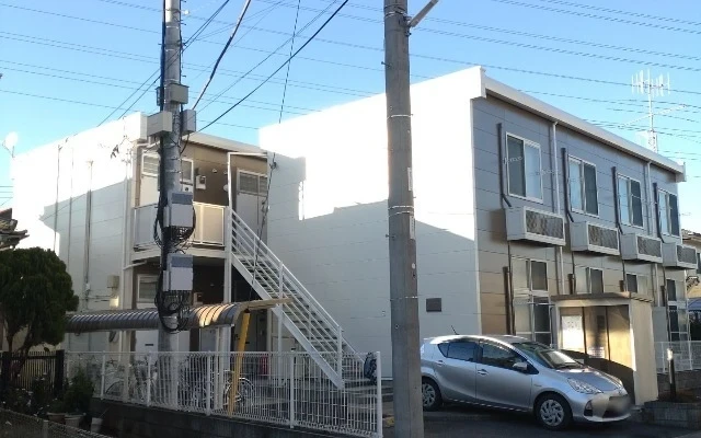 レオパレスぺルラ 3