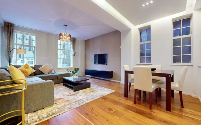 Hallam Street 13103# 0