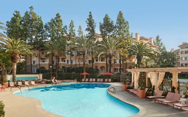 The Villas of Renaissance 1