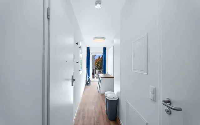 Reduced Rent - Fully furnished studio with balcony - Nearby HTW University 4