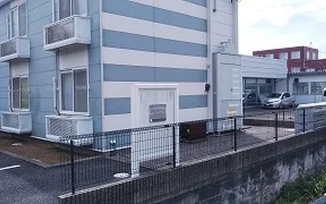 レオパレスＭＯＭＯ 2