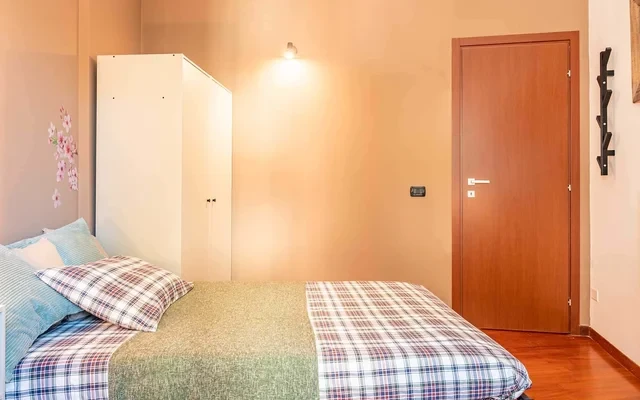 VIA SANTA RITA DA CASCIA 35 <br> PRIVATE ROOM S1 2